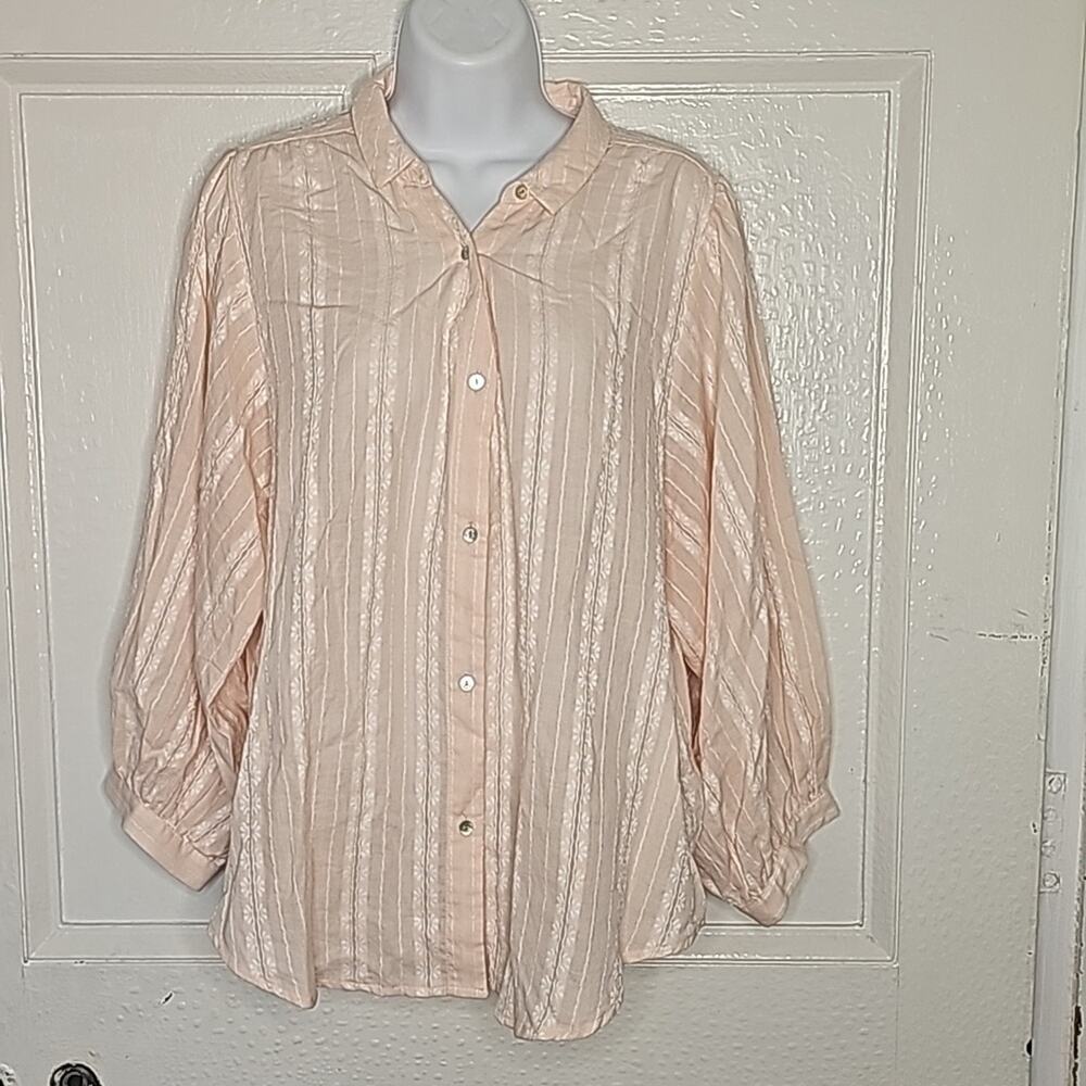 LC Lauren Conrad Button-Front Puff Sleeve Top size XL